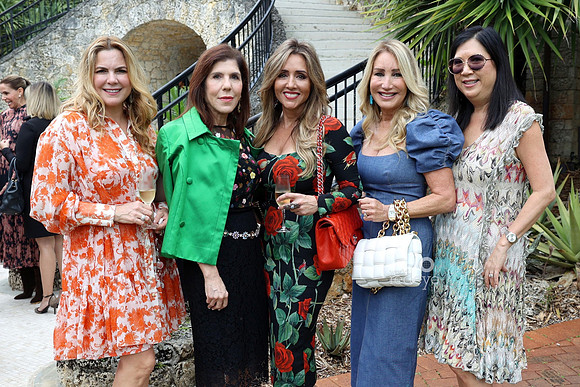Aurora Hermida, Michelle Alter, Iliana Mason, Maria Rogers, & Debbie Young