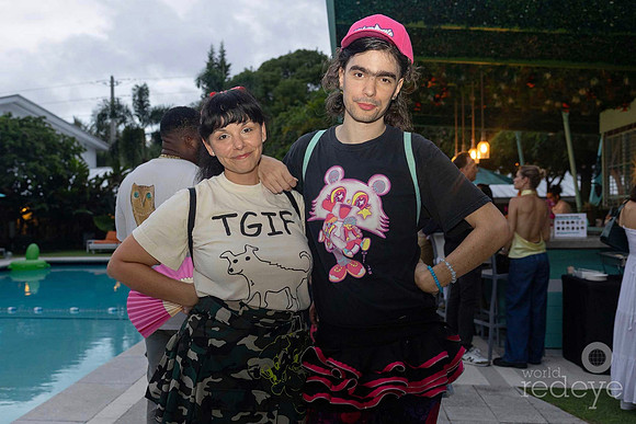 Liz Ferrer & Bow Ty