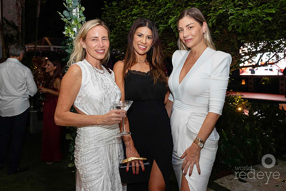 Daia Rezende, Mónica Tatbak, & Michele Kafer