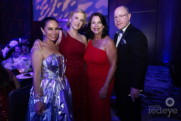 Carolina Lanao, Lourdes Gimenez, Alina & Tom Bezold