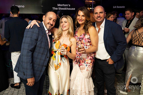 Javier Fernandez, Lisi Fernandez, Yelen Reyno, & Carlos Alonso