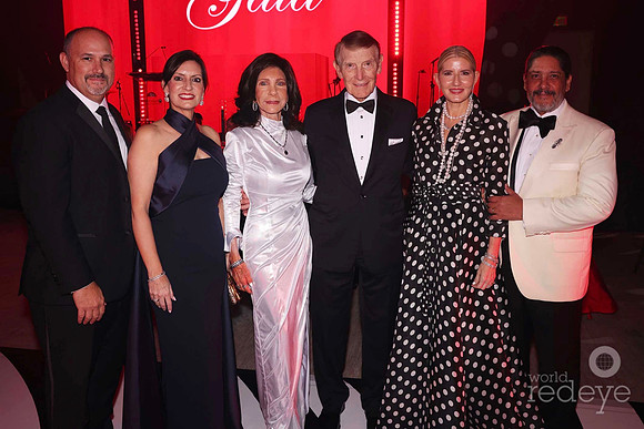 Trish & Dan Bell, & Marile & Jorge Luis Lopez