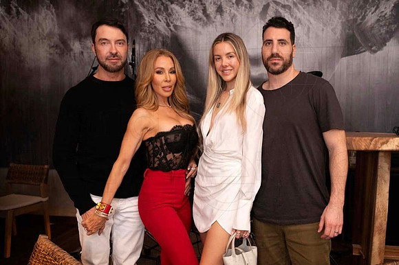 Jody Glidden, Lisa Hochstein, Nicole Rapps & Eric Rapps