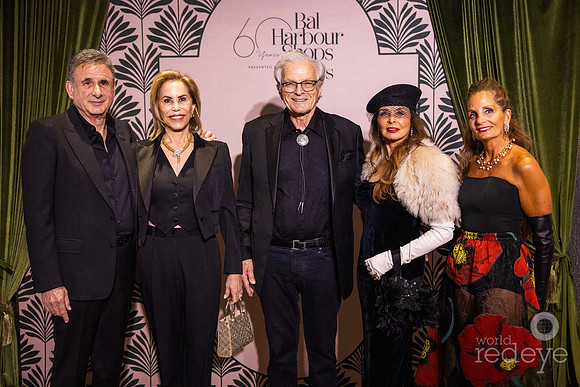 Alan & Janice Lipton, Alana & Deborah Hodes, & Paula Barth