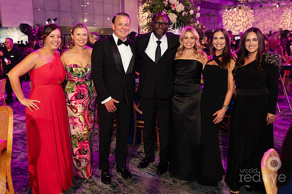 Monica Echezarreta, Esty Trimino, Ricardo Queiro, Ray Barnett, Jennifer Couceyro, & Miosotys Curbelo