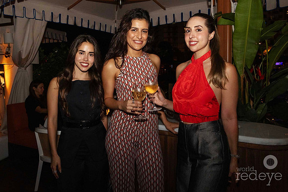 Gabriela Riveros, Eloise Philippon, & Daniela Riveros