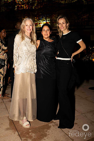 Jennifer Stockman, Jacqueline Sischy & Carola Jain