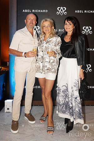 Bogdan & Jadwiga Taraszka & Malgorzata Marquez