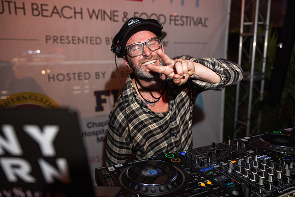 DJ Danny Stern5
