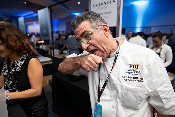 118-Chef John Noble Masi