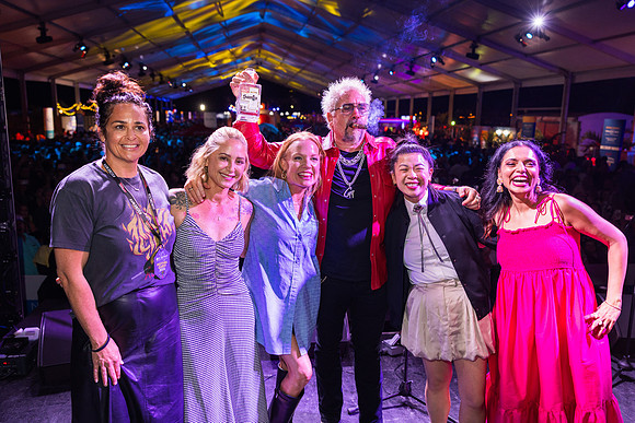 Antonia Lofaso, Brooke Williamson, Tiffani Faison, Guy Fieri, Mei Lin, & Maneet Chauhan1