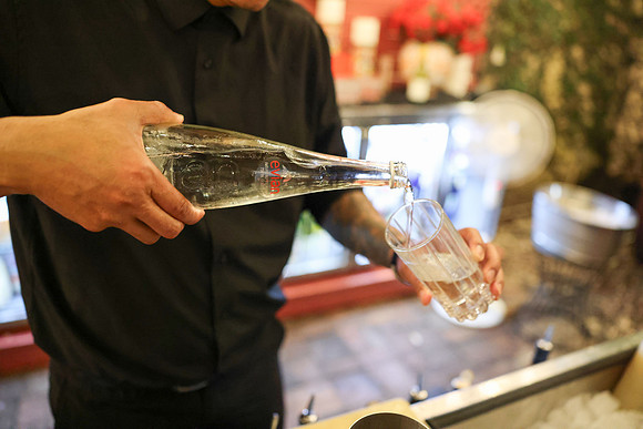 Evian6