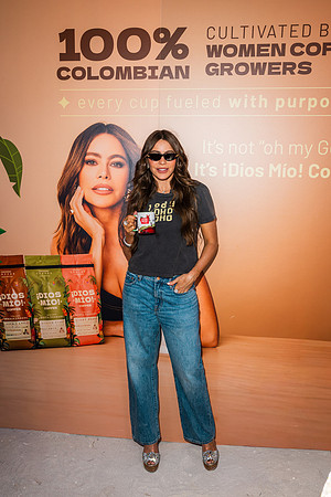Sofia Vergara19