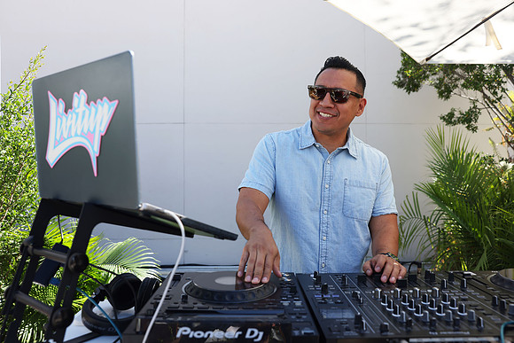 DJ Livitup8