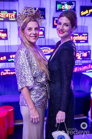 Sol Picon & Iva Kosovic Duvin