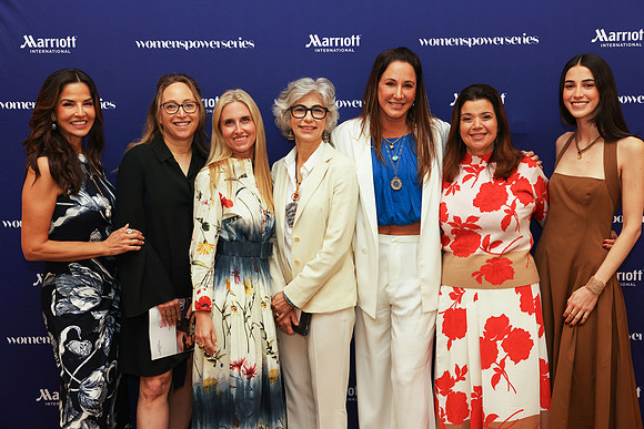 Dayssi Olarte de Kanavos, Jackie Soffer, Sarah Wetenhall, Lesley Goldwasser, Diana Stobo, Ana Navarro-Cardenas, & Sophia Kanavos2