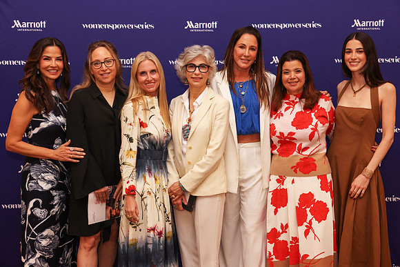 Dayssi Olarte de Kanavos, Jackie Soffer, Sarah Wetenhall, Lesley Goldwasser, Diana Stobo, Ana Navarro-Cardenas, & Sophia Kanavos6