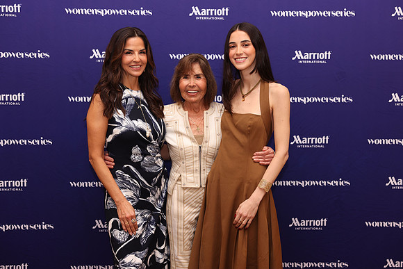 Dayssi Olarte de Kanavos, Pina Olarte, & Sophia Kanavos1