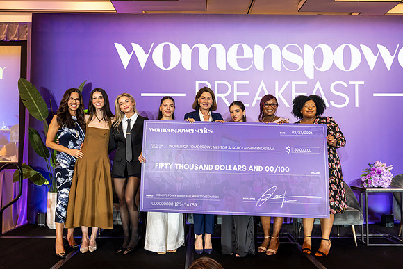 Daysi Olearte de Kanavos, Sophia Kanavos, Gabrielle Haladay, Danielle Bustos, Jennifer Valoppi