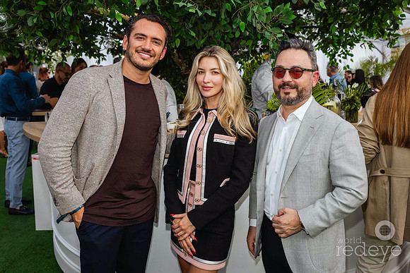 Franco Tommasi, Larissa Barbosa, & Juanca Tobon