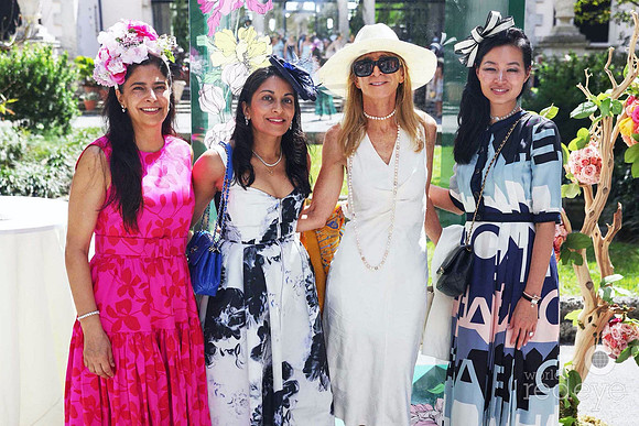 Bhavana Joneja, Rupa Tak, Ann Mather & Winnie Ma