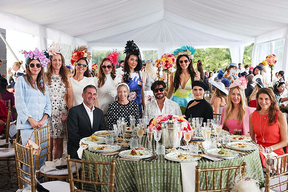 Nina Miguel, Stephen Joel Brown, Nancy McCormick, Natalia Gottret Echavarria, Edgar Marquez, Chiquinquirá Delgado, Lena Lowell & Lisa Sayfie