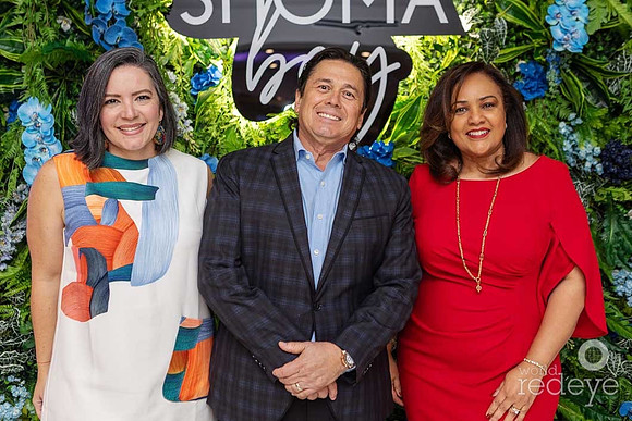 Mariela Chagas, Nestor Mejia, Gael Amedee