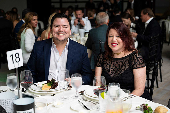 Alex  & Jessica De La Cruz