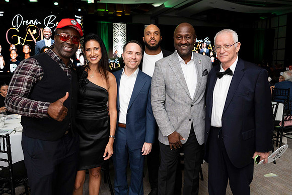 Simon & Sondra Bakinde, Igor Montemor, Tyron Bailey, Gale S. Nelson, & Elazar Grinstein