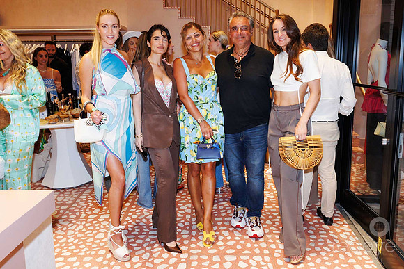 Julia Judy, Magdalena Pisptillo, Sarvy Barghgir, Kamy Zarbafi, & Ana Cremon