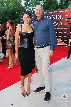 Ana Ojeda & Robby Elias