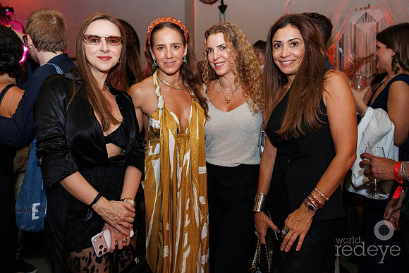 Anna Stepamemkova, Andrea Minsk, Valentina López, & Fernanda Figueredo