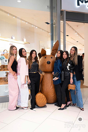 Cayetana Diaz, Daniela Oliveira, Georgina Fernandez, Camila Hidalgo, Fay Hezemans, & Claudia Colmenares