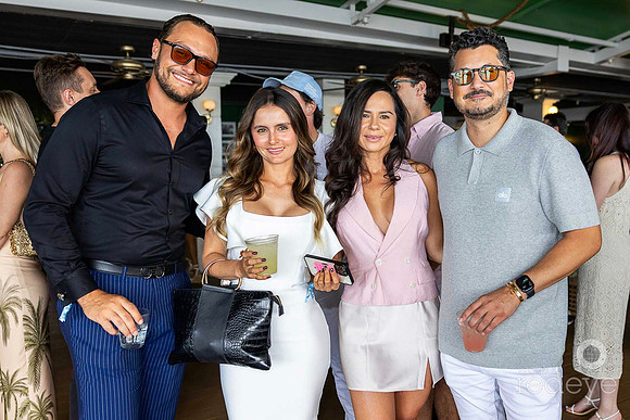 Cesar Alvarez, Manuela Torres, Daniela Dallo, & Elliot Machado