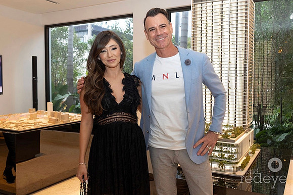 Nicole Cardona & Dario Stoka