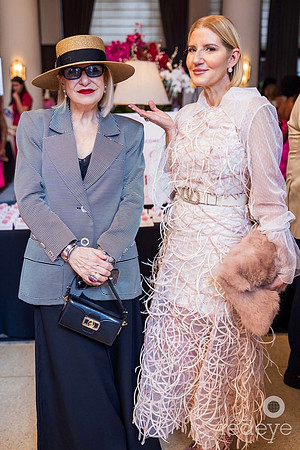 Elysze Held & Marile Lopez