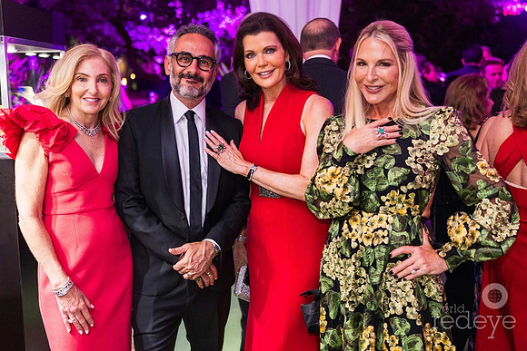 Lisa Mendelson, Ara Vartanian, Laurie Jennings, & Sissy Koehne
