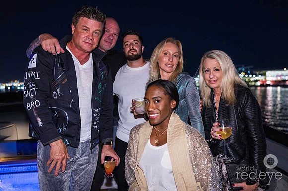 Jeff Ransdell, Eric Galen, David Sarkissov, Rhea King, Amber Gordon & Nicole Scannell