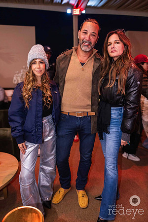 Avra Hart, Rian Maercks, & Julia Spillman