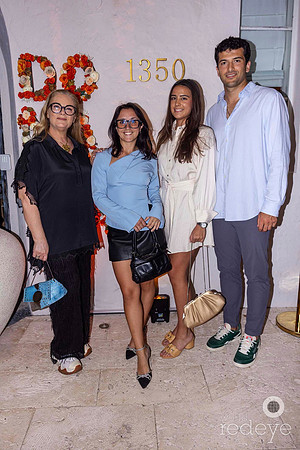 Francesca Lodi, Elisa Siri, Victoria Lara, & Vassil Kokali