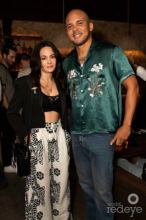 Alessandra Durand & Walshy Fire