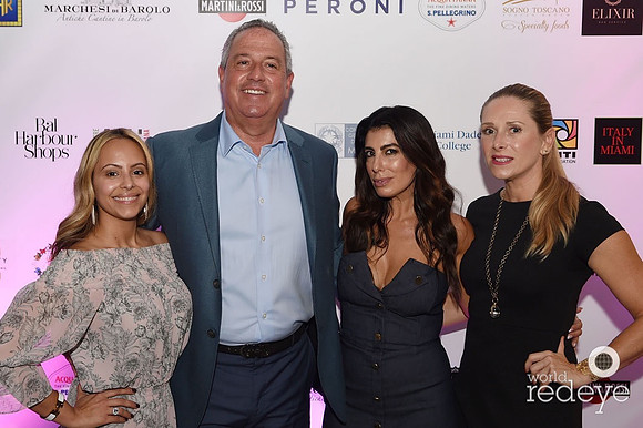Yansy Checa, Michael Goldstein, Judith Hofman, & Peggy Stora