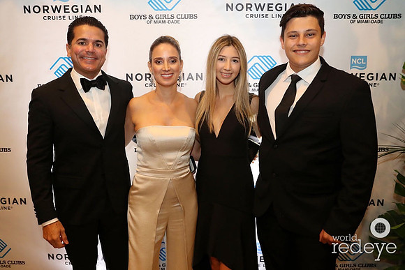 Andres & Pamela Guilarte, Melissa Navarro, & Dylan Sanchez