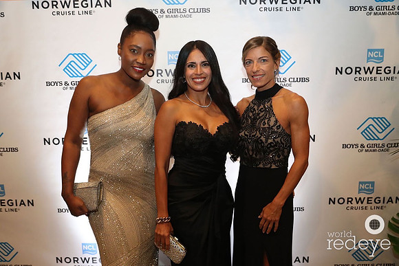 Shaundra Young, Liz Walker, & Nicole Defreece