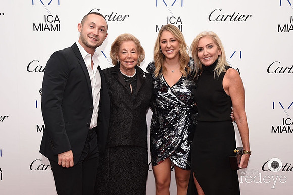 Alex Gartenfeld, Arlene, Lindsey, & Lisa Mendelson