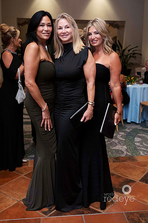 Lisa Giampaglia, Gayle Wallace, & Pam Muller