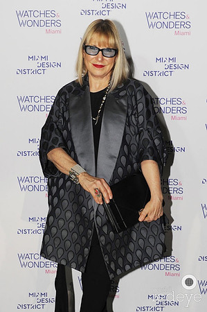 Elysze Held