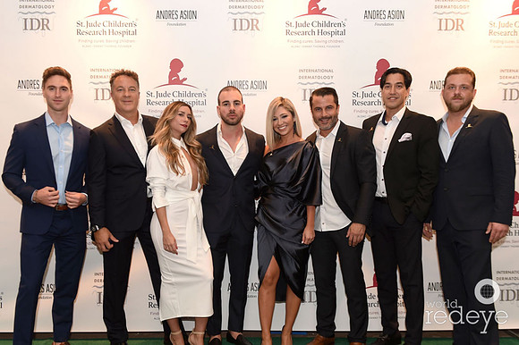 Alex Goldman, Javier Velarde, Juliana Velez, Patrick Chirol, Nicole Cardona, Jorge Ospina, Andres Asion, & Nick Valladares