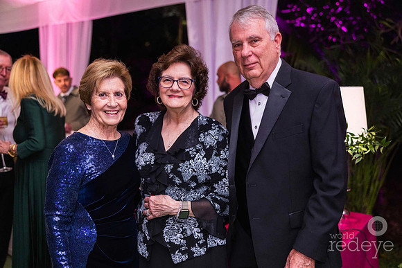 Joyce Burns, Ruth & Wayne Tracy