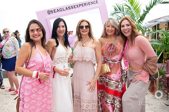 Jenny Figueredo, Lizeth Fakhri, Diana Gonzalez, Grisel Masso, & Linda Cartusciello